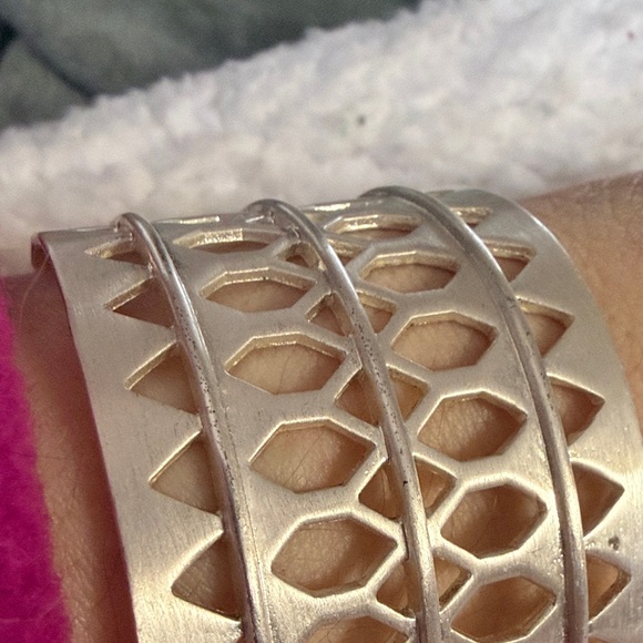 Stella and Dot Chic Silver Honeycomb Cuff Bracelet - Picture 3 of 15
